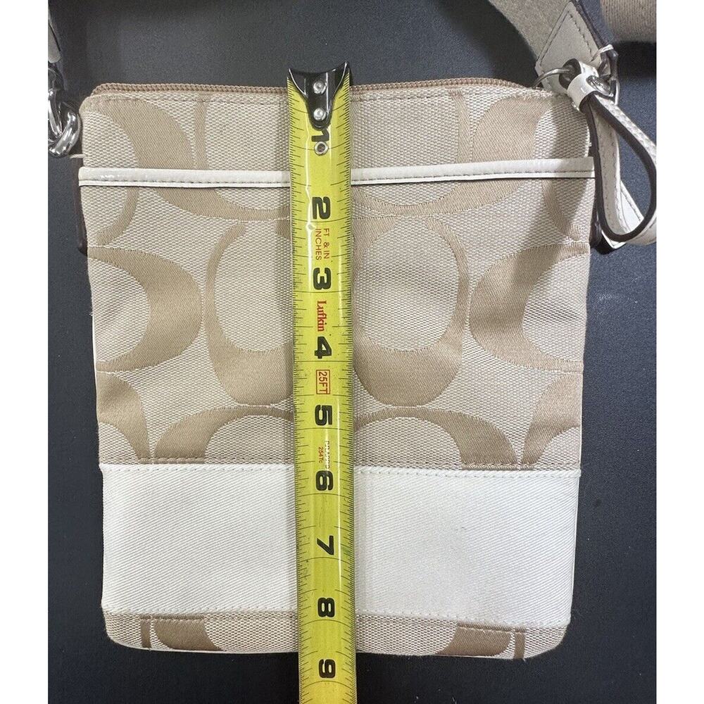 COACH‎ SWING PACK SIGNATURE STRIPE CROSSBODY WHITE KHAKI - Picture 11 of 12